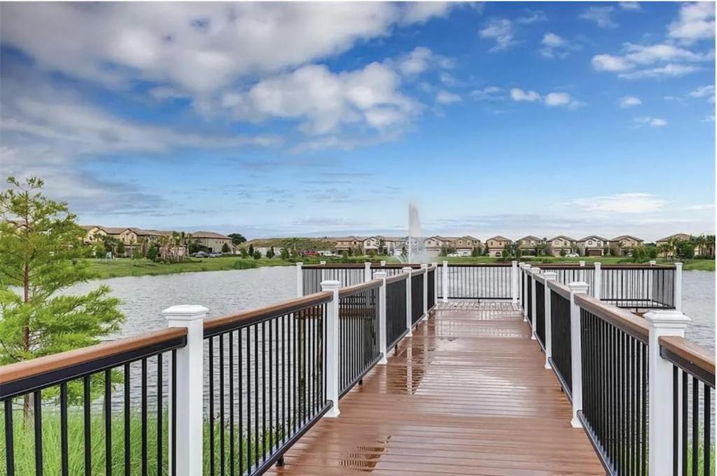 A Whole New World Villa Kissimmee Bagian luar foto