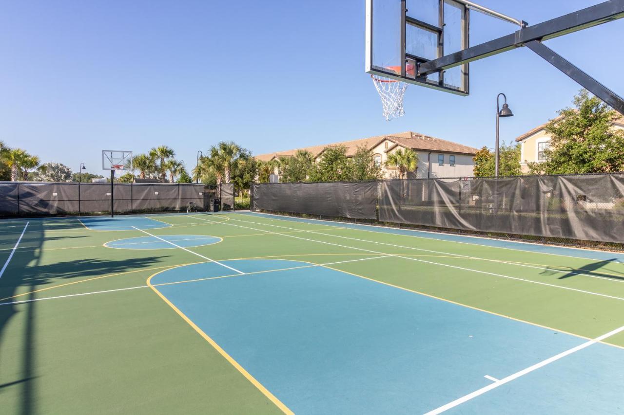 A Whole New World Villa Kissimmee Bagian luar foto